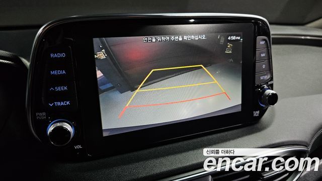 Hyundai Santafe 2020 — photo 17
