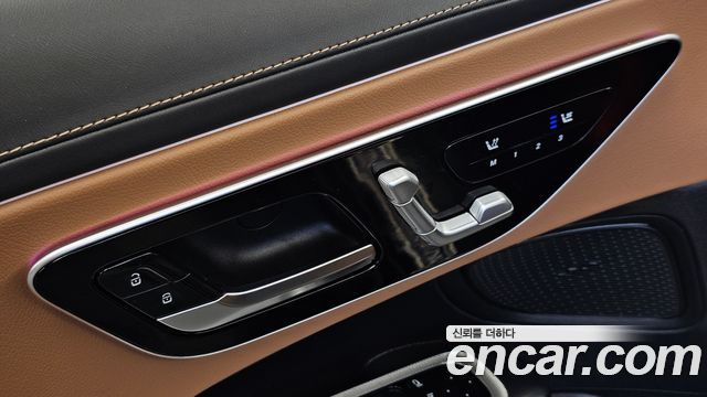 Mercedes-Benz CLE-Class 2025 — photo 16