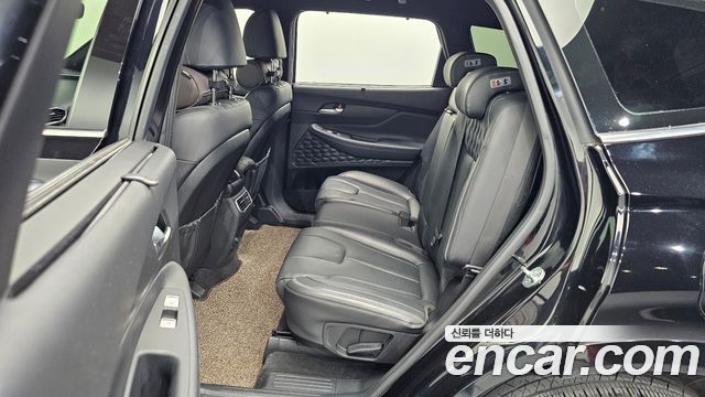 Hyundai Santafe 2021 — photo 17
