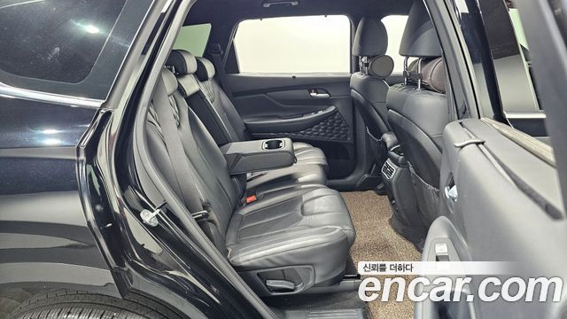 Hyundai Santafe 2021 — photo 24