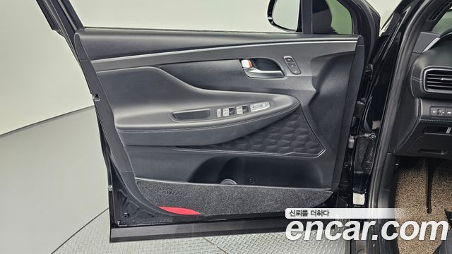 Hyundai Santafe 2021 — photo 14