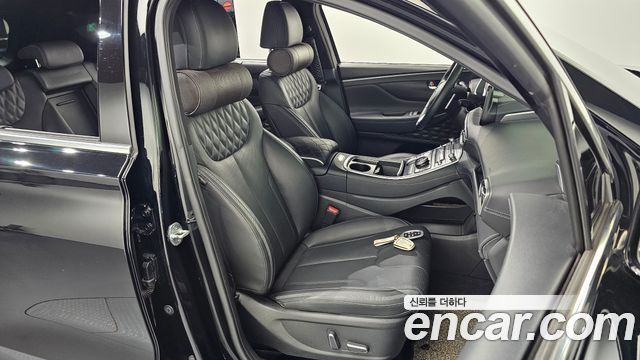 Hyundai Santafe 2021 — photo 16
