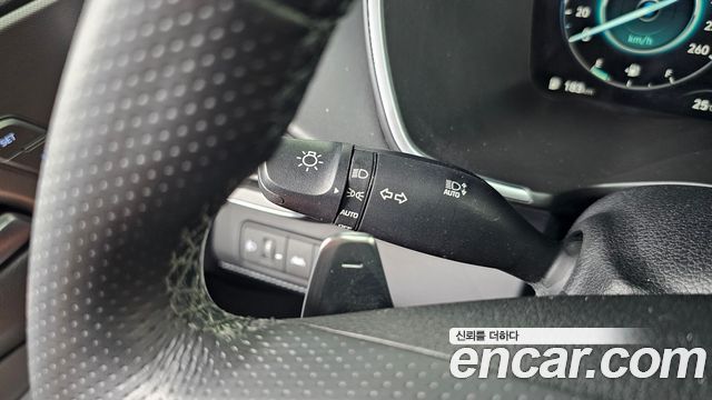 Hyundai Santafe 2021 — photo 33