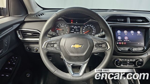 Chevrolet Korea Trailblazer 2022 — photo 19