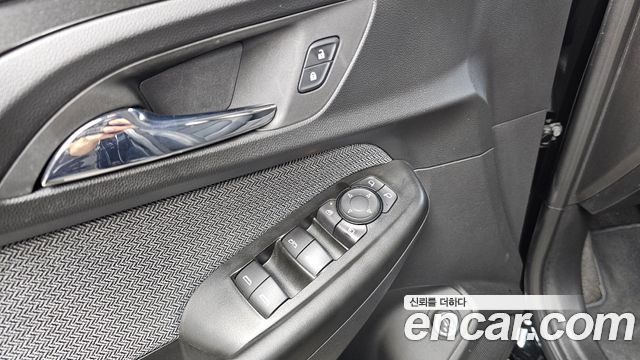 Chevrolet Korea Trailblazer 2022 — photo 27