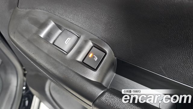 Chevrolet Korea Trailblazer 2022 — photo 28