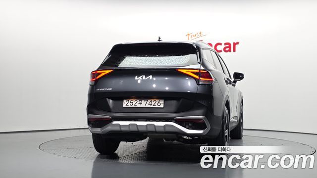 Kia Sportage 2022 — photo 4