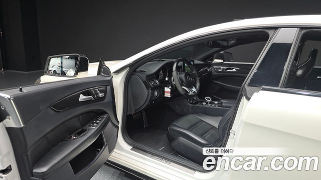 Mercedes-Benz CLS-Class 2015 — photo 13