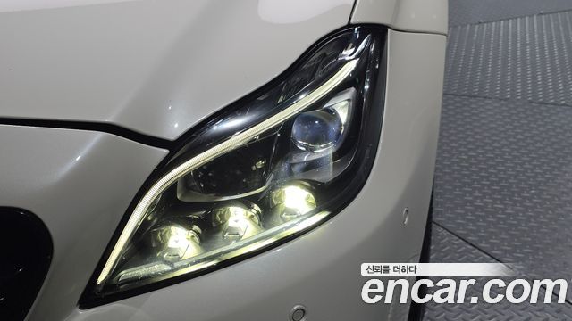 Mercedes-Benz CLS-Class 2015 — photo 8