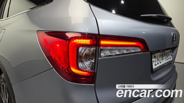 Honda Pilot 2019 — photo 9