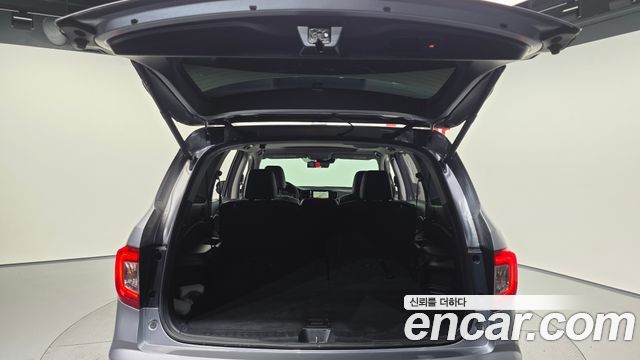 Honda Pilot 2019 — photo 28