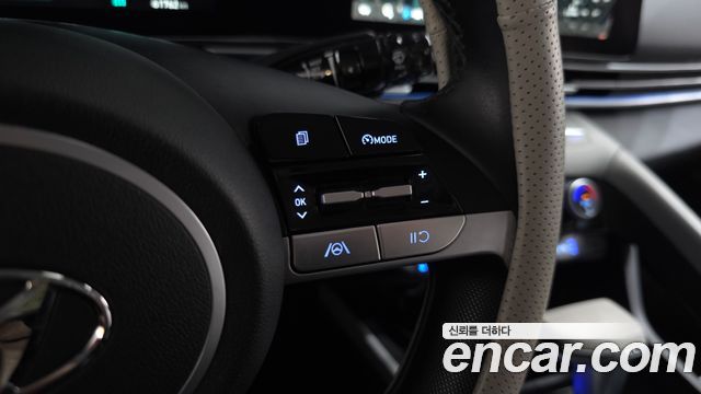 Hyundai AVANTE 2021 — photo 23