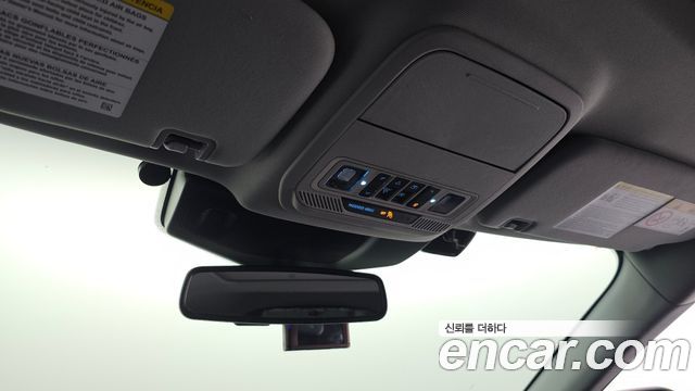 Ford Explorer 2021 — photo 14