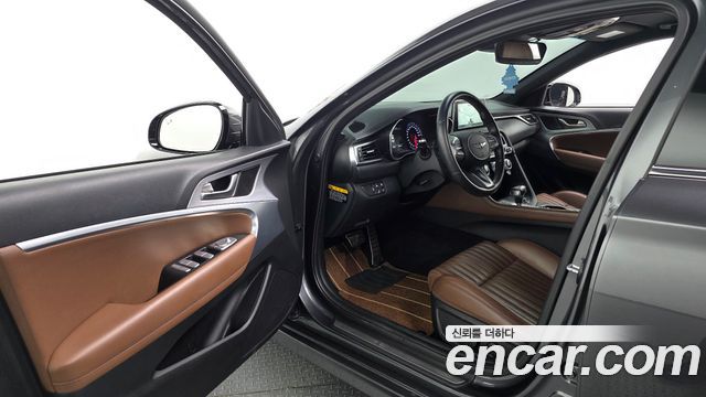 Genesis G70 2020 — photo 10