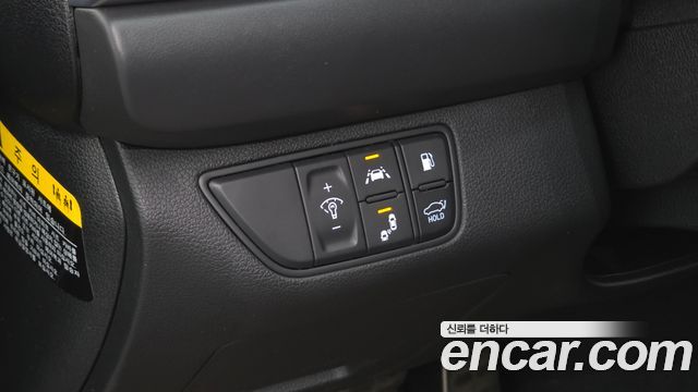 Genesis G70 2020 — photo 15