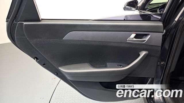 Hyundai Sonata 2019 — photo 15