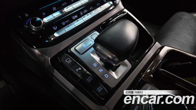 Genesis EQ900 2016 — photo 12