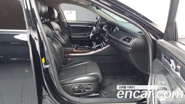 Genesis EQ900 2016 — photo 17