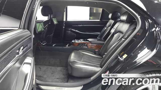 Genesis EQ900 2016 — photo 16