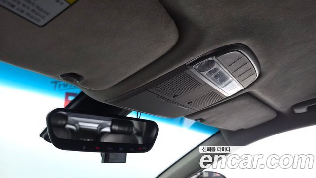 Genesis EQ900 2016 — photo 27