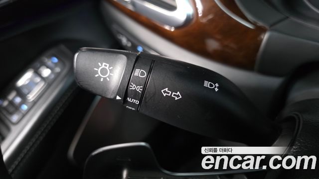 Genesis EQ900 2016 — photo 32