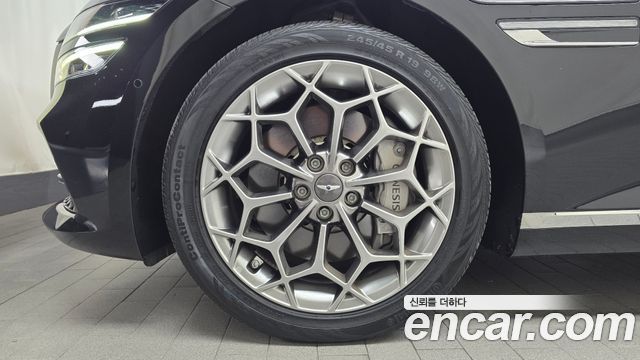 Genesis G80 2023 — photo 5