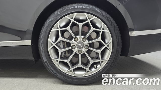 Genesis G80 2023 — photo 7