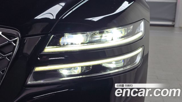 Genesis G80 2023 — photo 8
