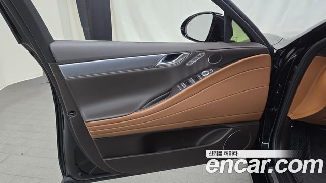 Genesis G80 2023 — photo 14