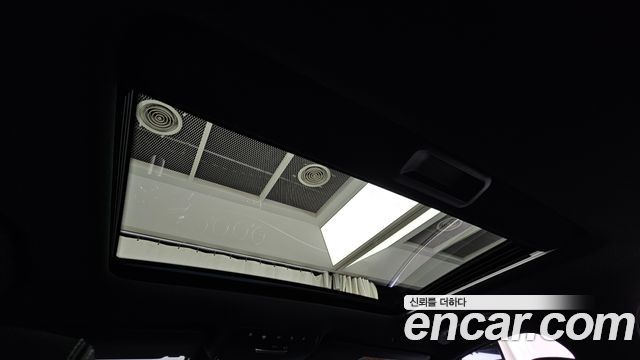 Mercedes-Benz E-Class 2021 — photo 23