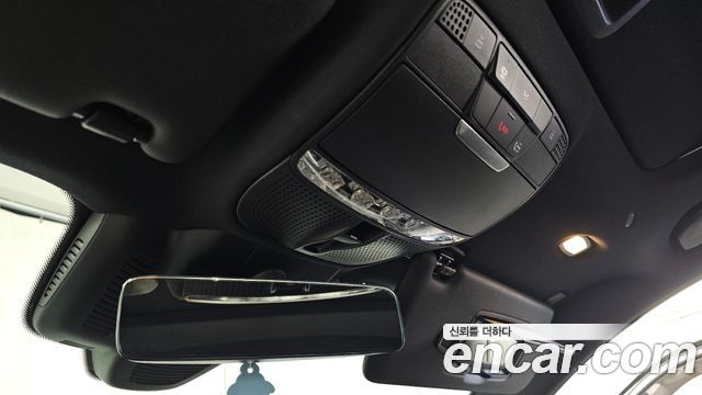 Mercedes-Benz E-Class 2021 — photo 29