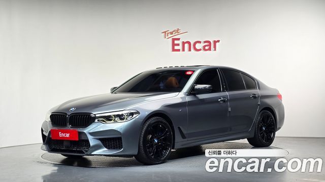 BMW 5-Series 2017 — photo 1