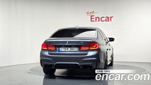 BMW 5-Series 2017 — photo 4