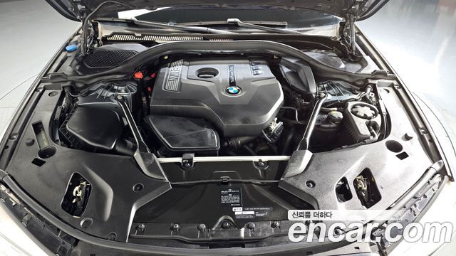 BMW 5-Series 2017 — photo 6