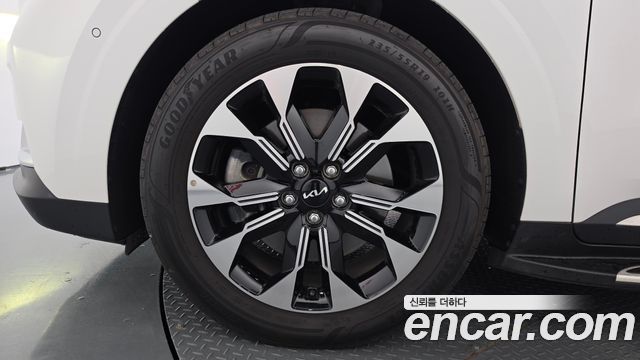 Kia Canival 2022 — photo 5