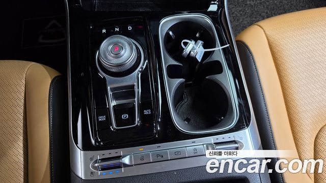 Kia Canival 2022 — photo 12