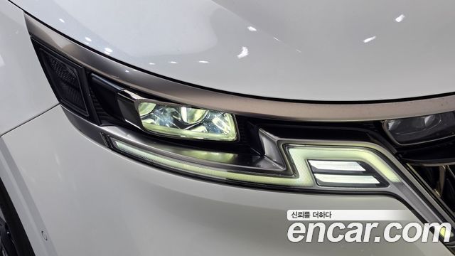 Kia Canival 2022 — photo 8