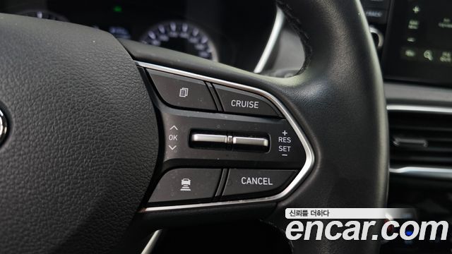 Hyundai Santafe 2019 — photo 23