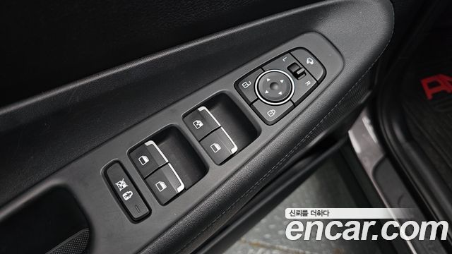 Hyundai Santafe 2019 — photo 28