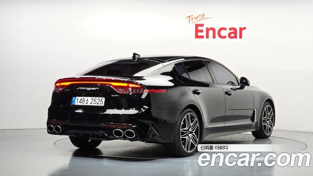 Kia Stinger 2022 — photo 2