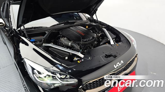 Kia Stinger 2022 — photo 6