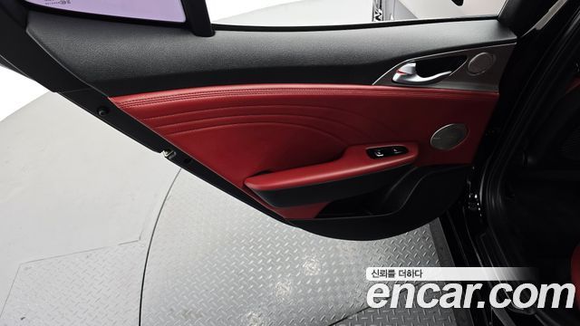 Kia Stinger 2022 — photo 15