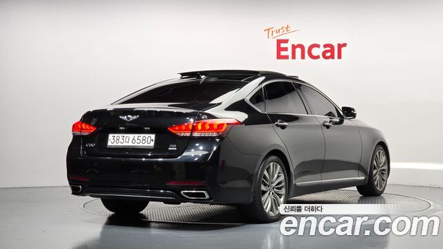 Genesis G80 2018 — photo 2