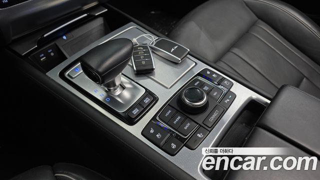 Genesis G80 2018 — photo 9