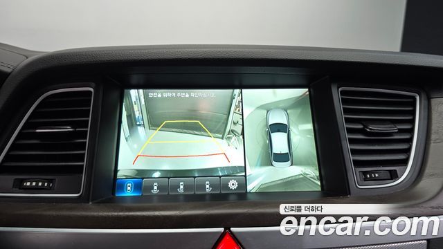 Genesis G80 2018 — photo 15