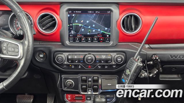 Jeep Wrangler 2019 — photo 14