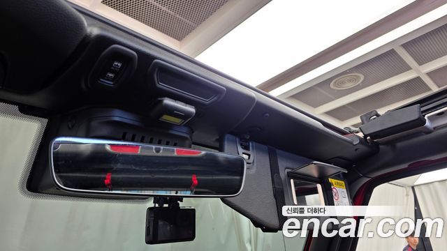 Jeep Wrangler 2019 — photo 17
