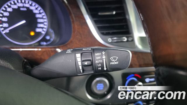 Hyundai Equus 2013 — photo 16
