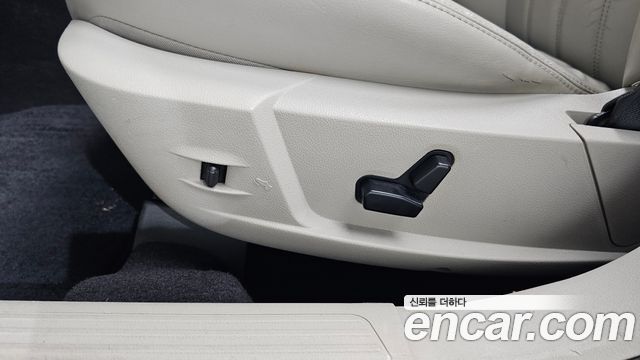 Chrysler 300C 2006 — photo 13