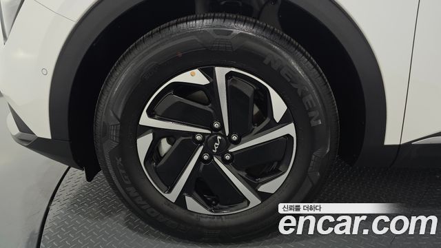 Kia Sportage 2023 — photo 5